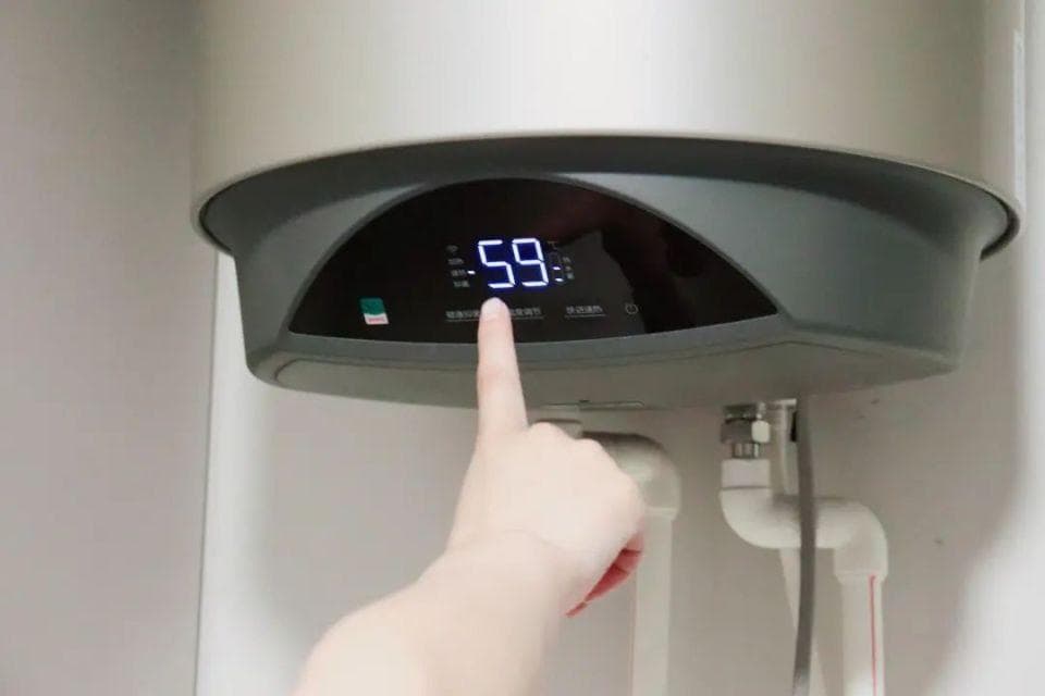 我家电热水器常年不断电，被售后工人提醒才知道，自己一直做错了