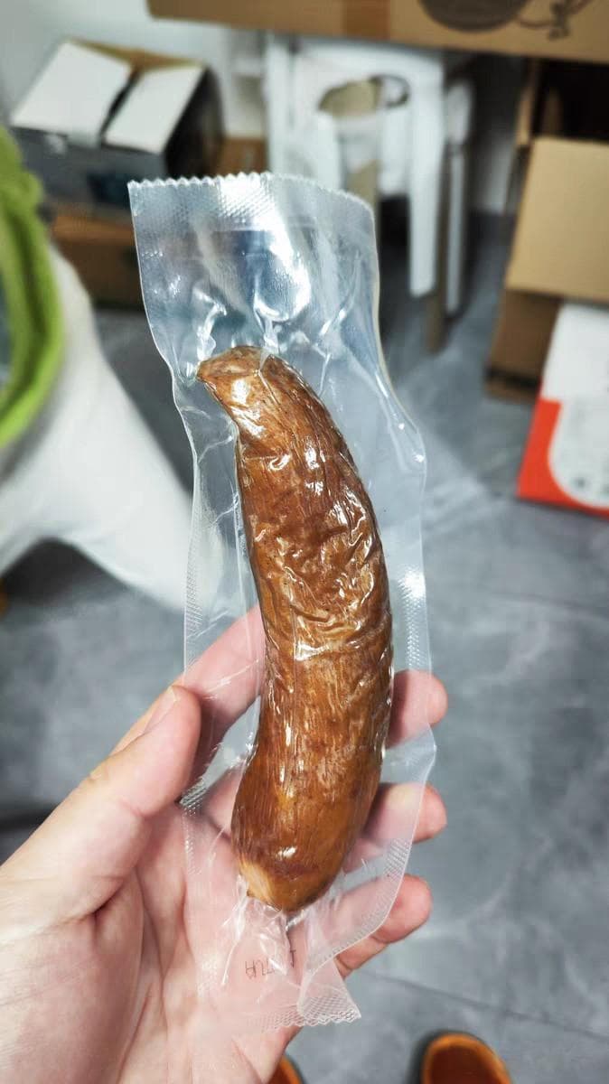 秋林里道斯红肠：年货中的东北风味传奇