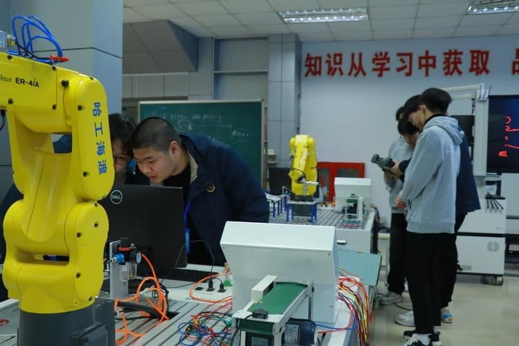 工业机器人技术主修课程及学习方法