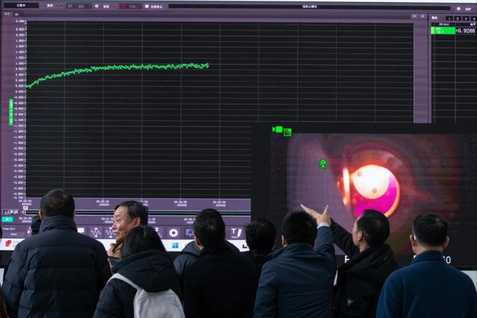 港媒：领先全球，“赤霄”出鞘，中国核聚变迈向无限清洁能源关键步
