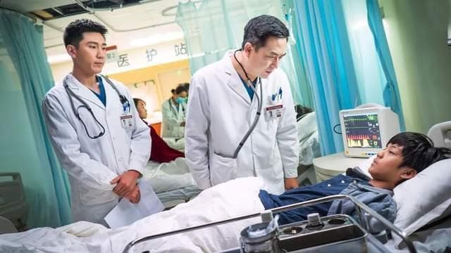 《急诊科医生》：一部真实再现医患关系的医疗剧