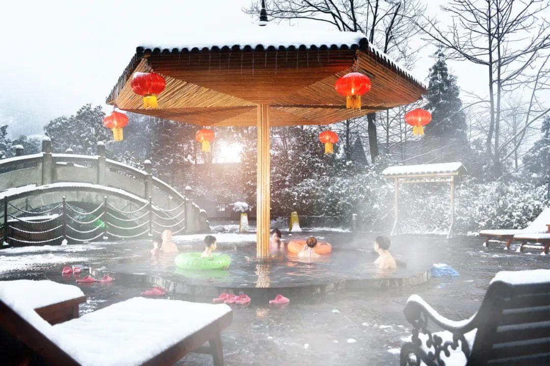 国内6大顶级温泉，绝佳的泡汤胜地，总有一个是你喜欢的