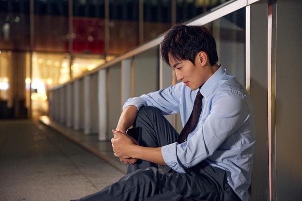 泄气是表示心情的词语：如何应对情绪低落和失落感？