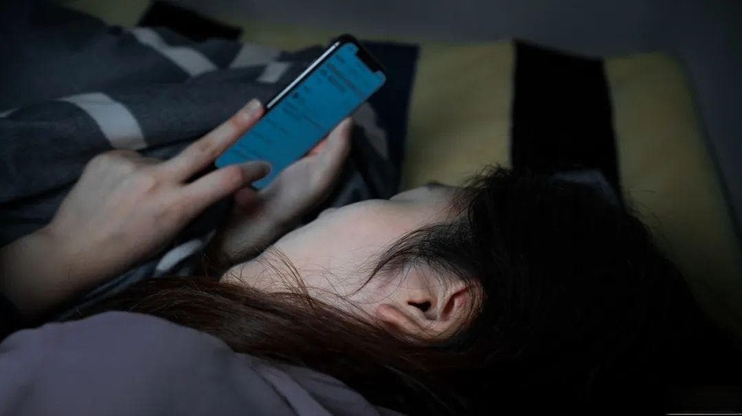 每天早睡一小时，身体会发生什么变化？