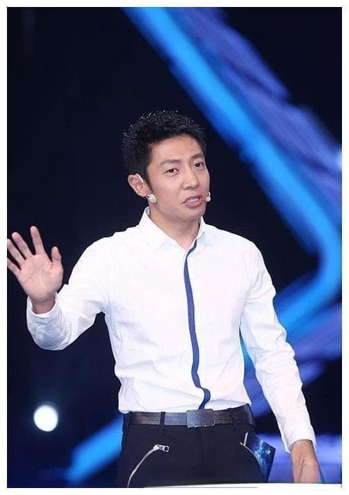 撒贝宁崔永元同台主持，语言艺术大比拼！