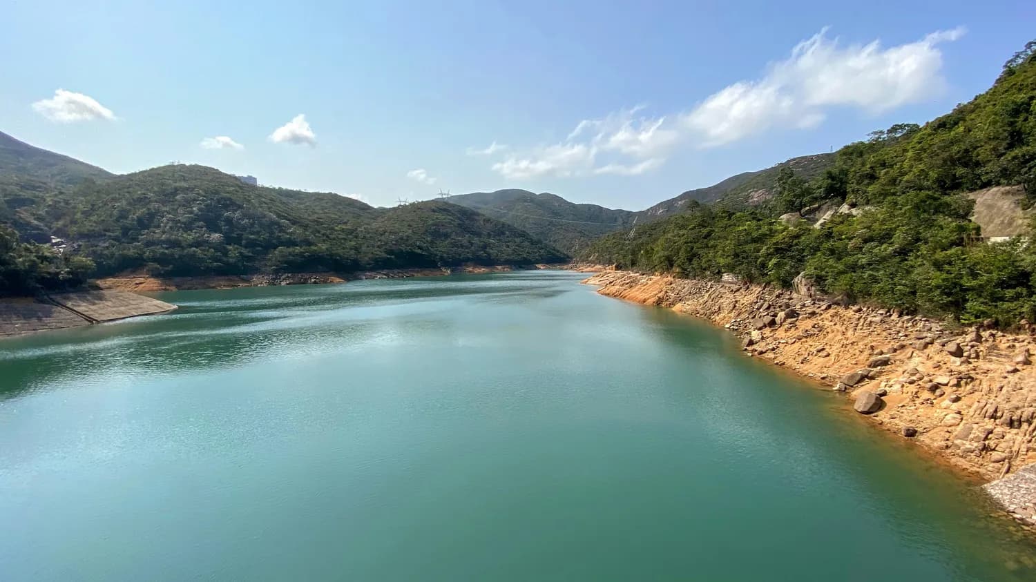 临江河流域磷污染治理：技术创新与系统治理的双重突破