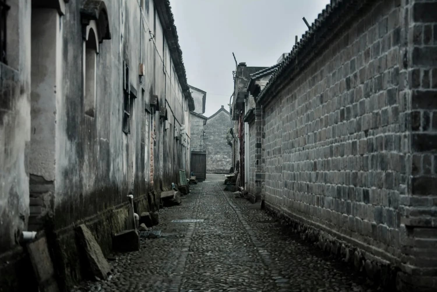 打卡椒江老街和临海古城：感受台州的历史韵味