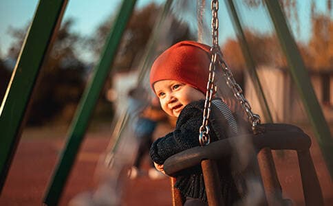 孩子不愿意分享心事？试试‘非暴力沟通’技巧