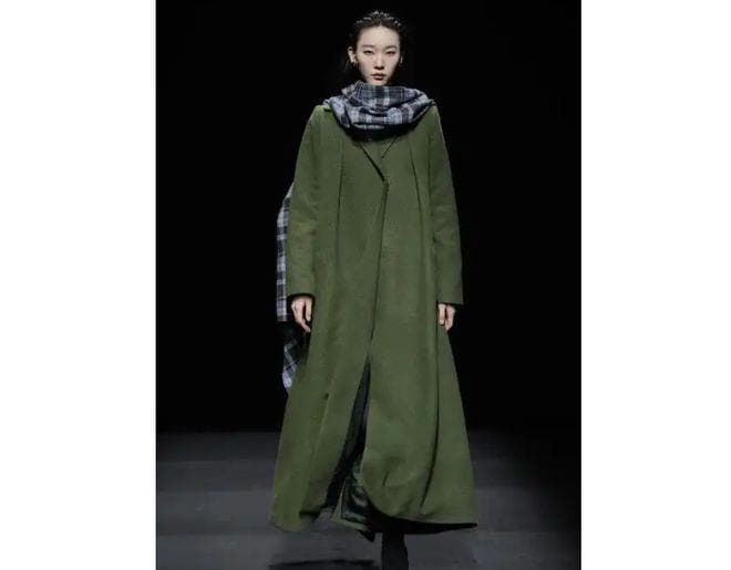 经典重塑：现代设计师如何重新诠释传统服饰