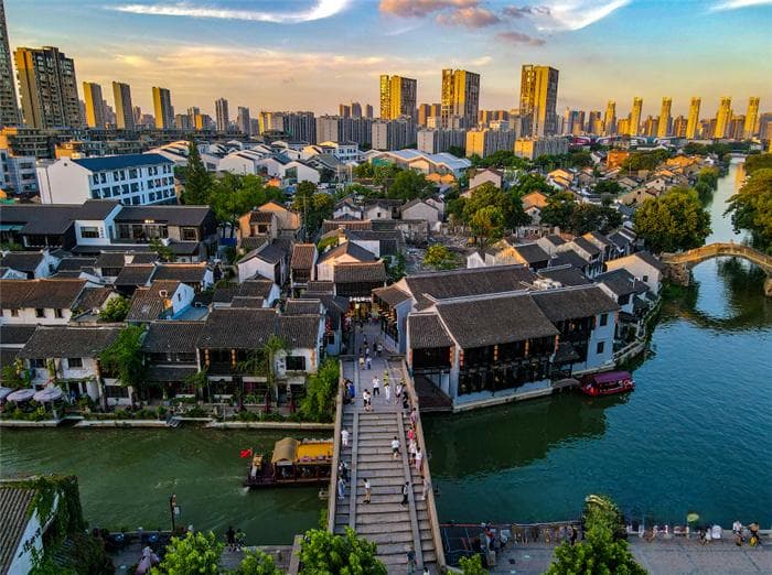 江苏无锡：多元焕发文化活力，绣好人文经济“运河双面绣”