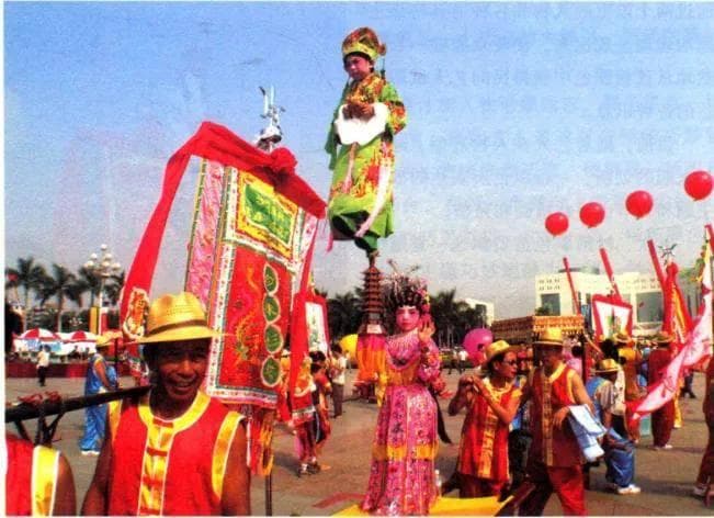 沙湾飘色：作为祭祀仪式的飘色艺术