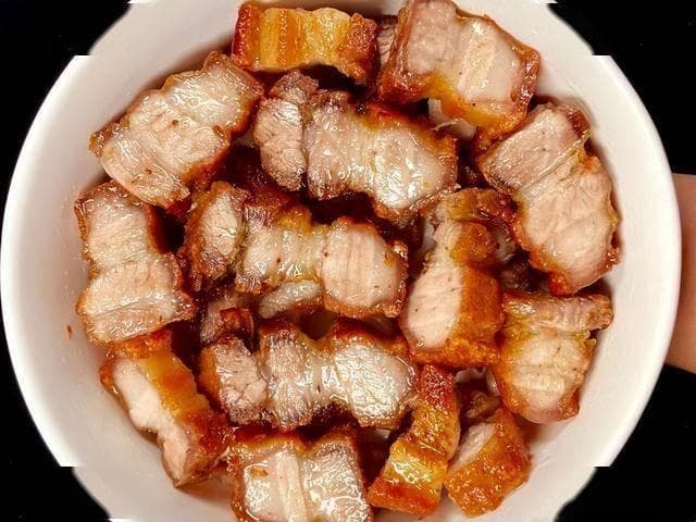 脆皮五花肉等三道菜：既下饭又下酒的美味选择