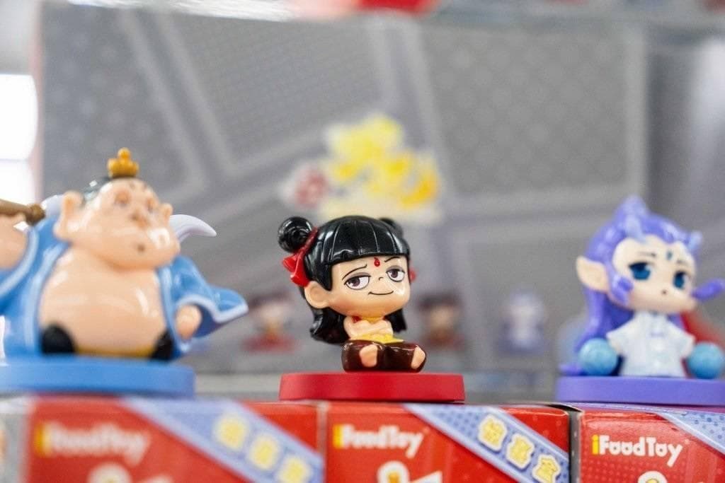 票房与衍生品收入同破百亿：与吒同行，是起点不是终点