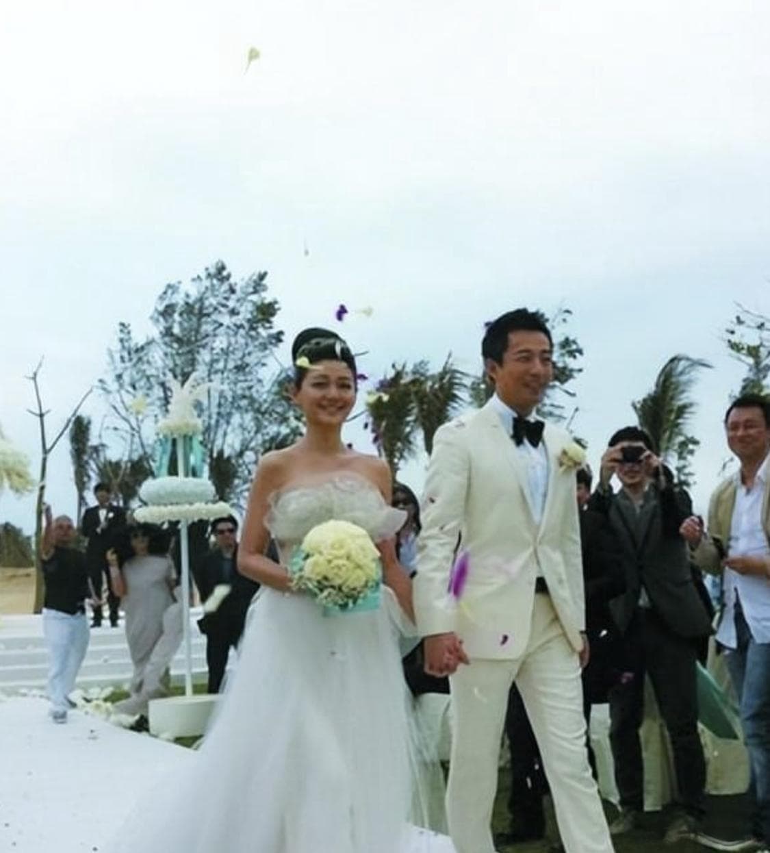 汪小菲与大S的婚姻历程：从拉斯维加斯秘密婚礼到离婚后的缓和