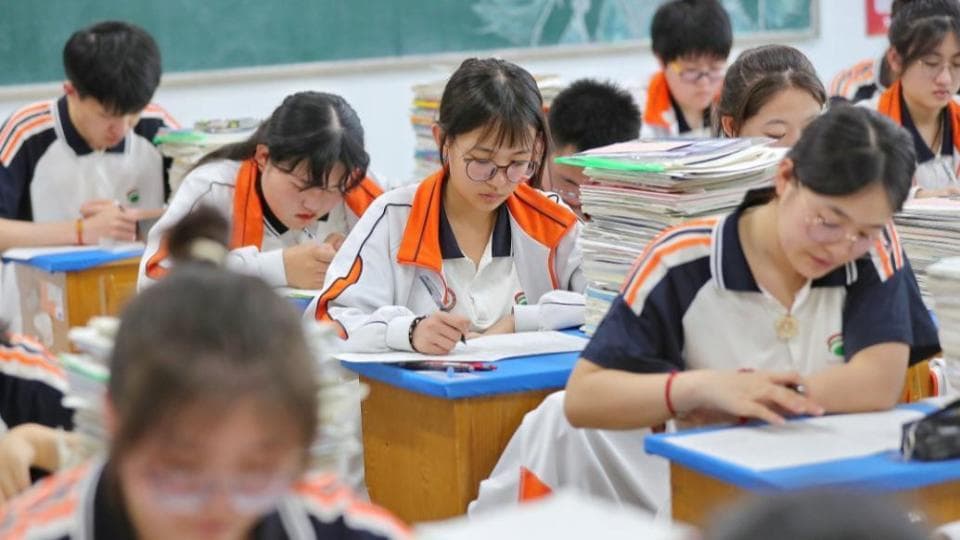 高中生周末双休，本不该存在争议