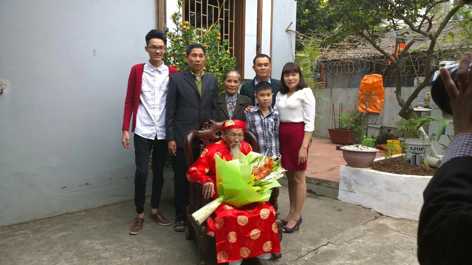 百岁老人庆生指南：祝福语、致辞全攻略