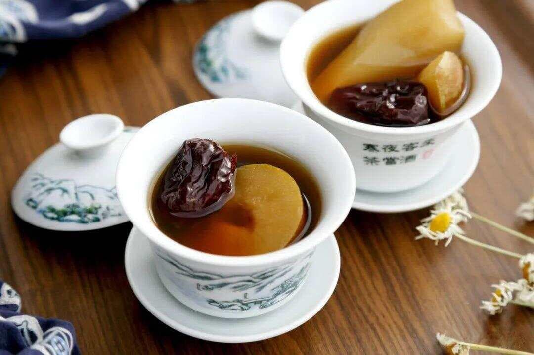 一个月把脾胃养回来！多喝这3种热饮，养出"铁胃铜肠"，老少皆宜