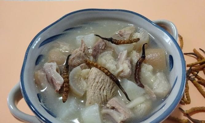 美味清炖羊肉当归，营养滋补又有养生功效