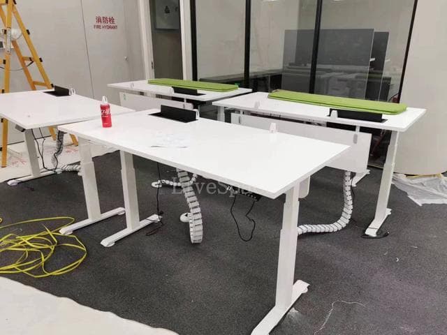 定制办公家具：打造团队协作与创意激发的理想环境