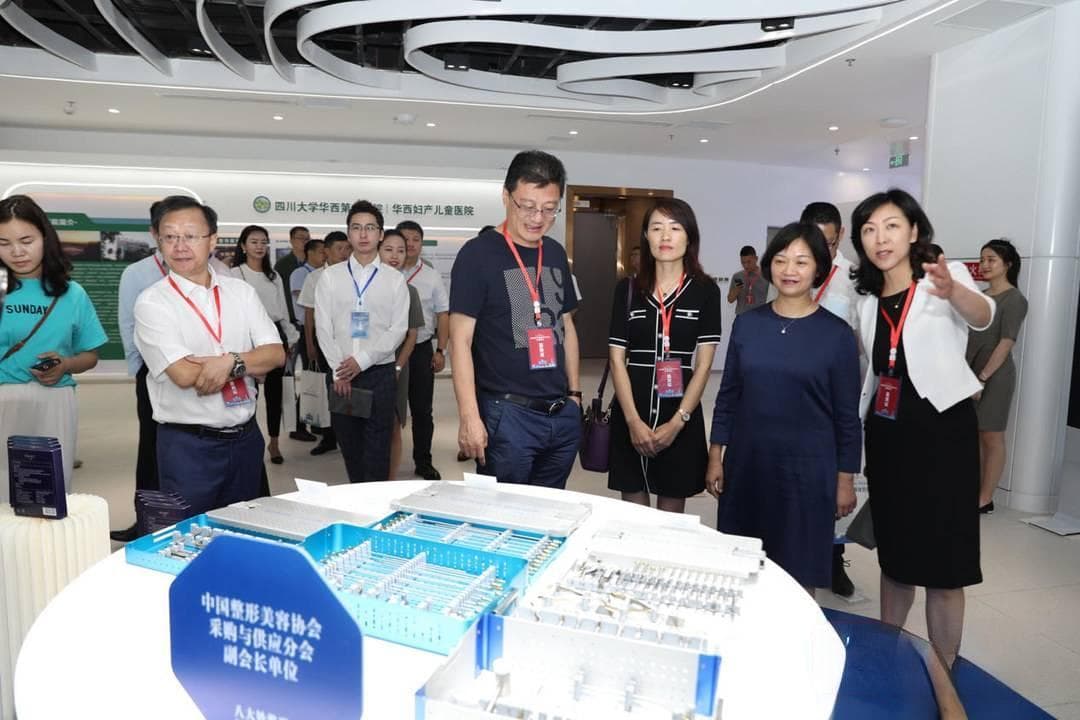 科技推动家庭医疗设备普及与易用性提升