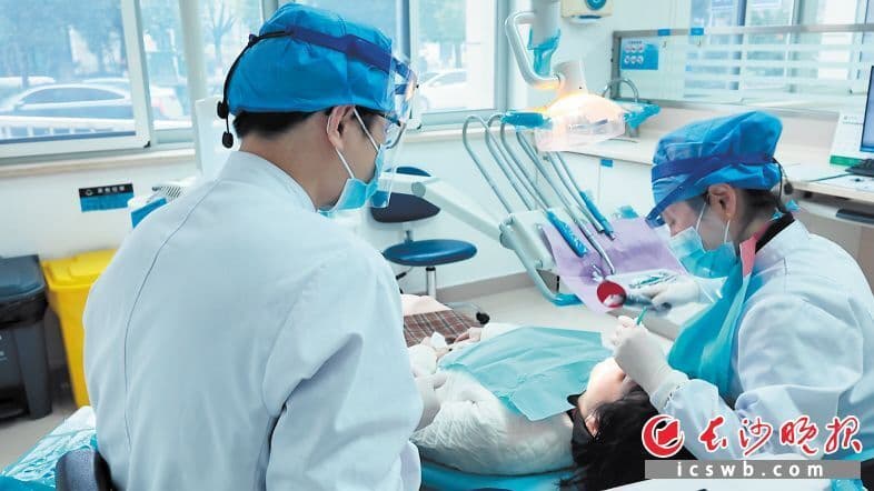 延时门诊来了：看病不误工就诊不请假