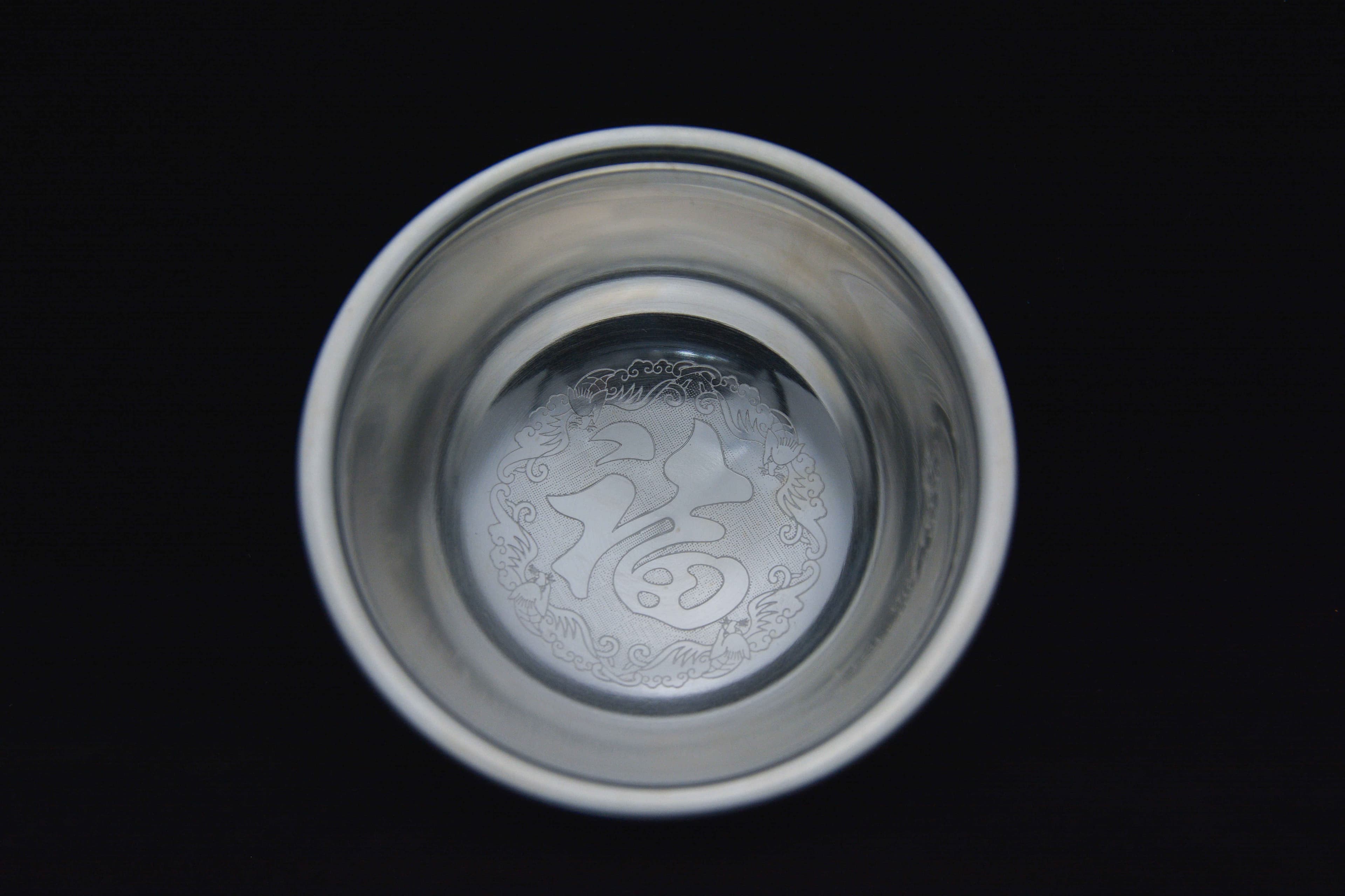 银碗发黑怎么办？四种实用清洗方法让你的银碗重现光彩