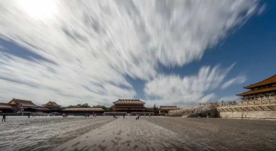 摄影进阶：间隔拍摄技术详解与实战指南