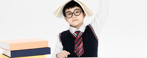 航空安全员每月工资大约多少钱?前景怎么样?