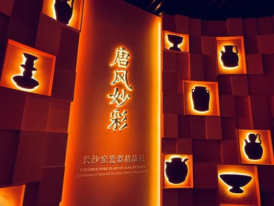 草堂新春玩法揭秘:梅花主题古雅盛宴