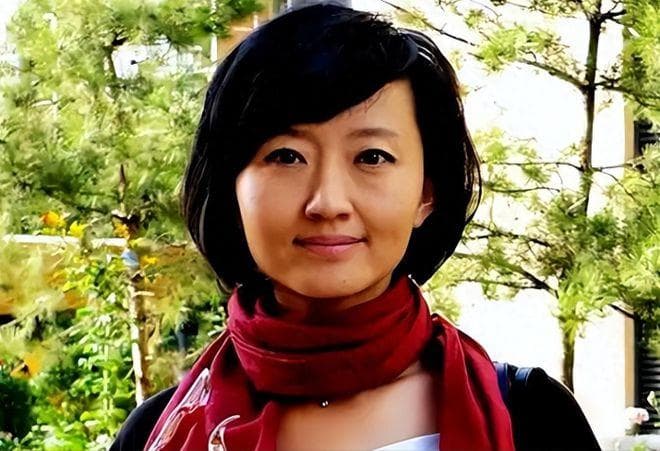 “公知女神”柴静，发表辱华言论，刻意抹黑中国，如今现状憔悴