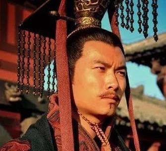 曹丕与甄宓之死：权力、猜忌与继承之谜