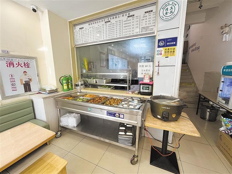 如何让社区食堂暖胃又安心