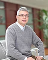 喉咙痛适合吃哪些食物缓解？