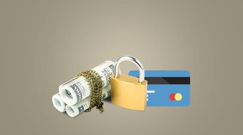 小额贷款逾期多久消除