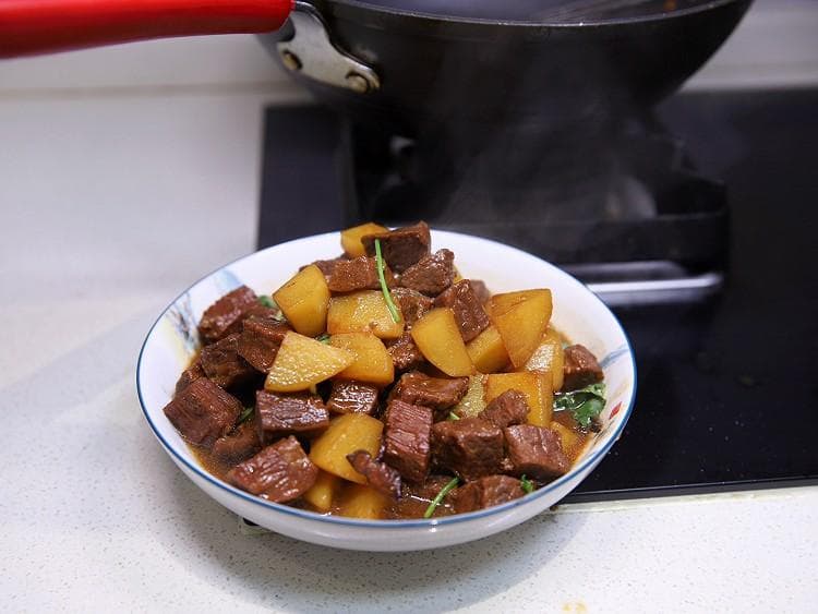 酱香土豆炖牛肉