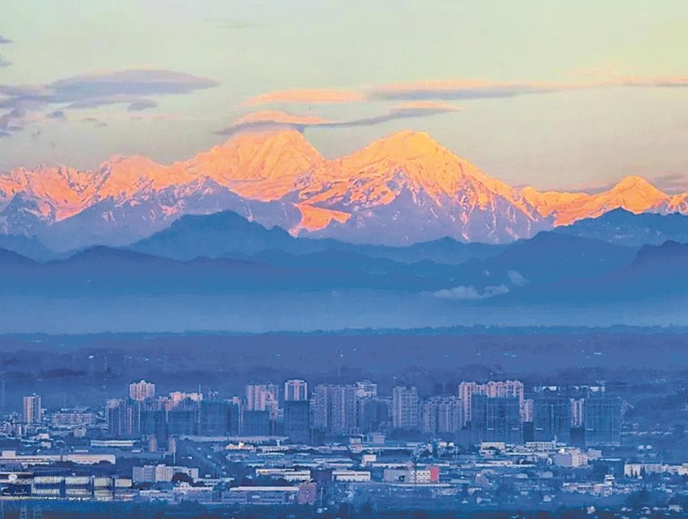 成都人的山