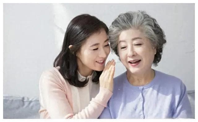 婚姻中男人如何处理婆媳之间的代沟问题