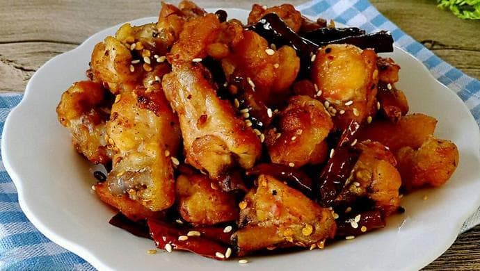 无油版辣子鸡(满满的油炸香)