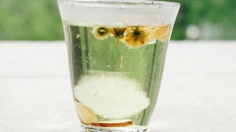 菊花茶和什么搭配着喝效果最好
