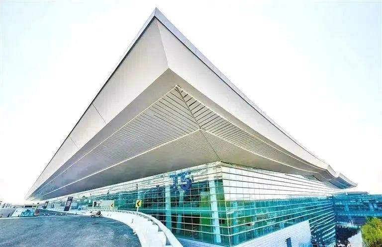 投用时间确定！T5航站楼内部实景抢先看