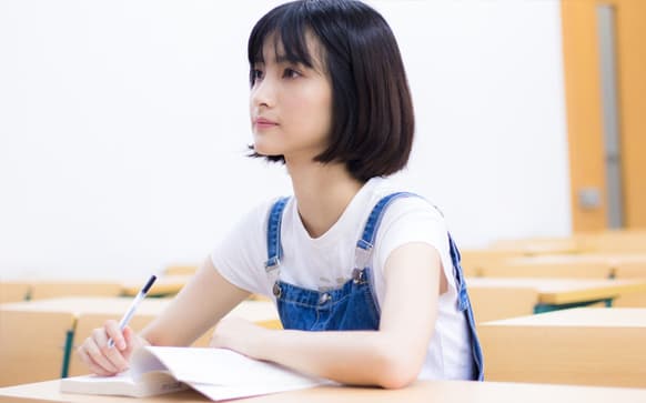 英语四级作文通用模板