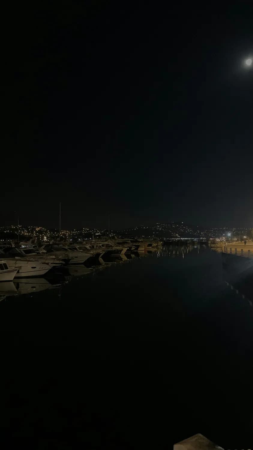 金鸡湖畔夜未央：苏州现代地标夜景全攻略
