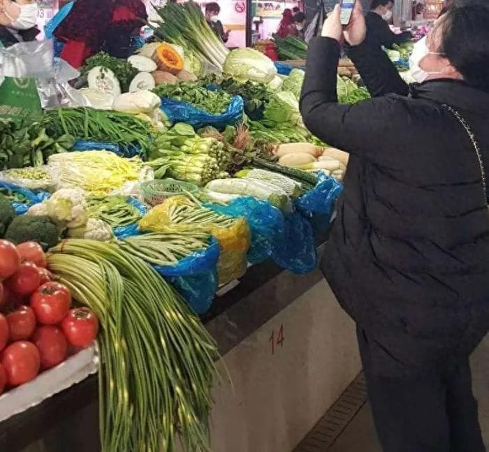 菠菜是高血压的杀手？医生告诫：不想并发症发作，3种蔬菜少吃