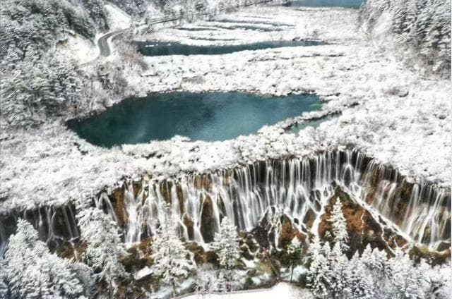 四川多地上榜春节热门旅游目的地