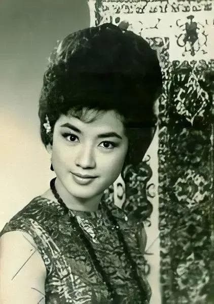 六个版本小龙女，唯独她被吐槽“小笼包”！