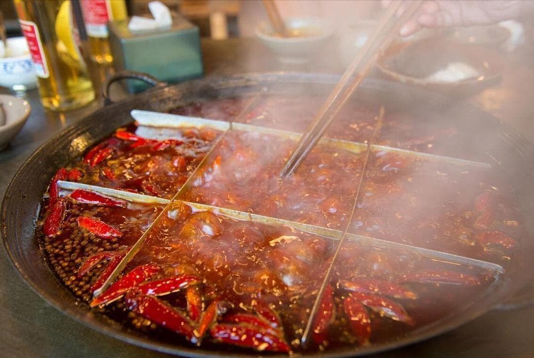 从火锅到烤鱼：重庆十大经典名菜大盘点