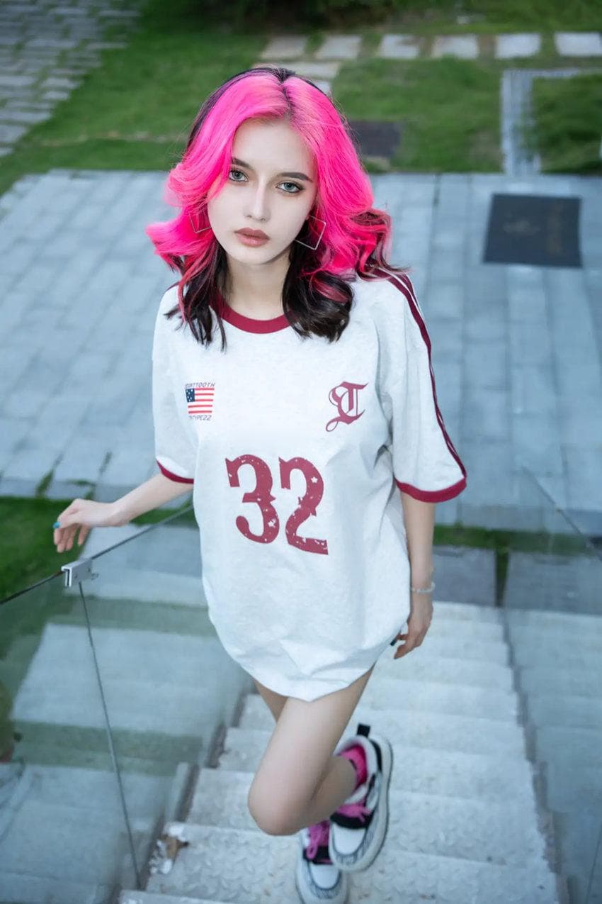 越南文艺歌曲推荐：漫游情感与旋律的海洋