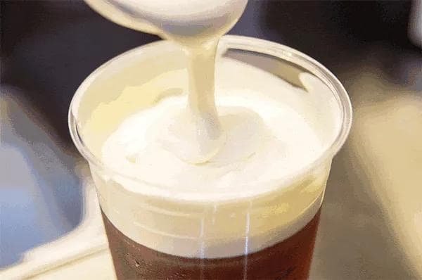 这种饮料既伤肝又致癌，可你却每天都在喝