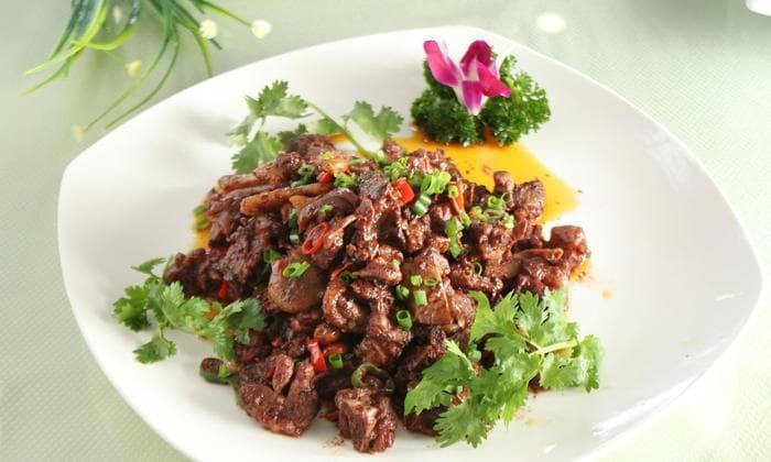 八道民间湘菜特色菜品，一道进入国宴菜谱，两道北方人难接受