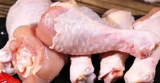 鸡腿炖多久才能熟透！烹饪鸡腿的秘籍大公开！厨房小白也能变大厨